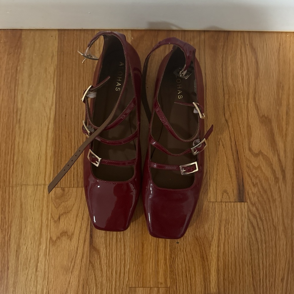 ALOHAS Burgundy Strappy Heels